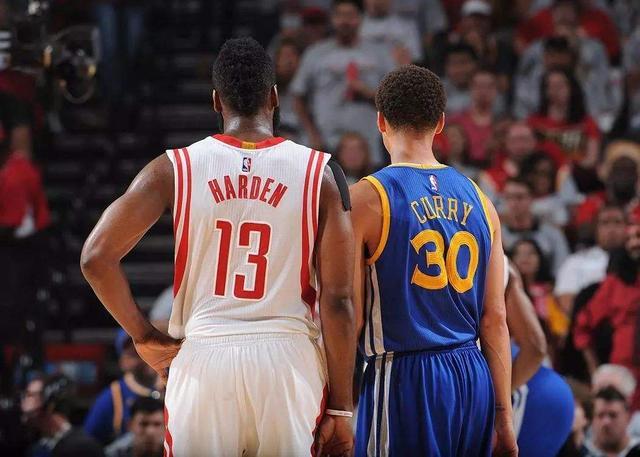 阵容老化 阵容老化